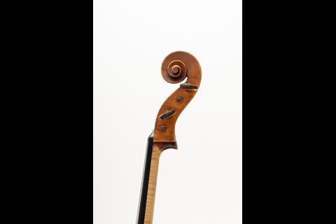 13 scroll treble